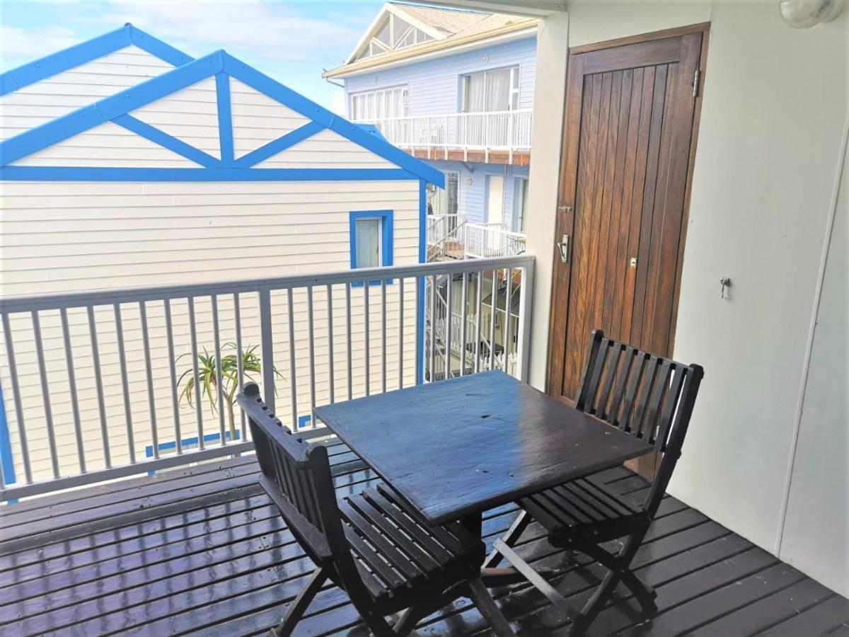 Point Village Guest House Mossel Bay Exterior foto